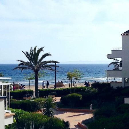 Residencia Platja De Roses Lägenhet Exteriör bild