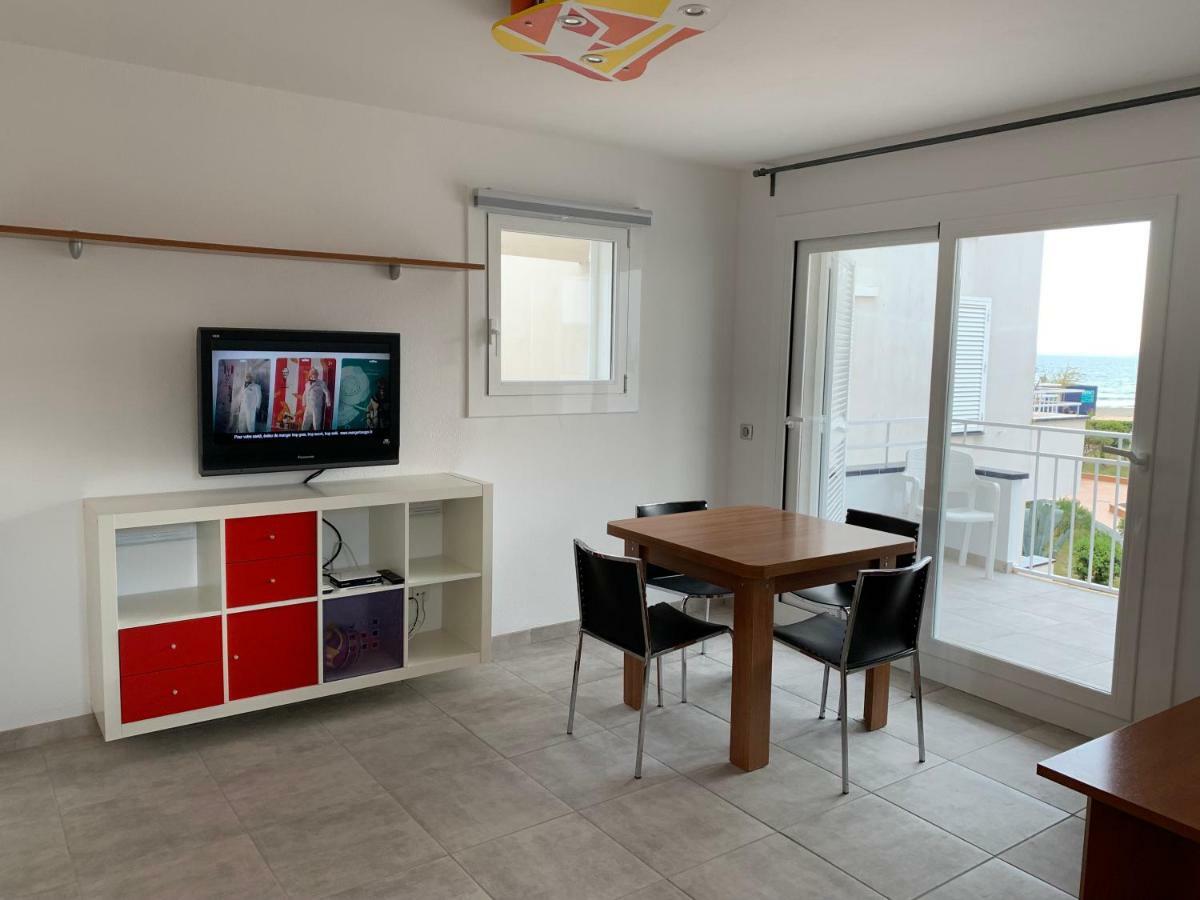 Residencia Platja De Roses Lägenhet Exteriör bild